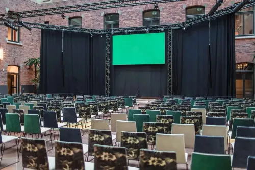Industrial Chic Atrium With Warm Red-Brick Facades for Grand Gatherings