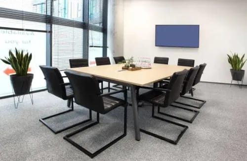 Modern space for professional encounters