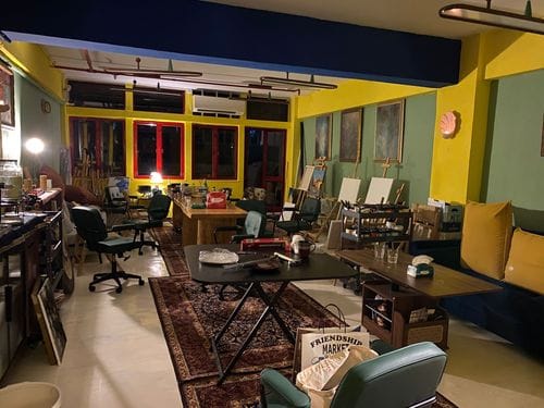 60M² Colorful Studio With Natural Light for Creative Workshops