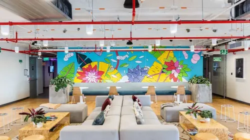 Tropical Skyline Retreat With Vibrant Spaces for Dynamic Corporate Events