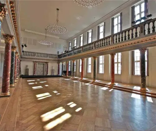 Opulent Baroque Ballroom With an Unmatched Elegance for Prestigious Celebrations