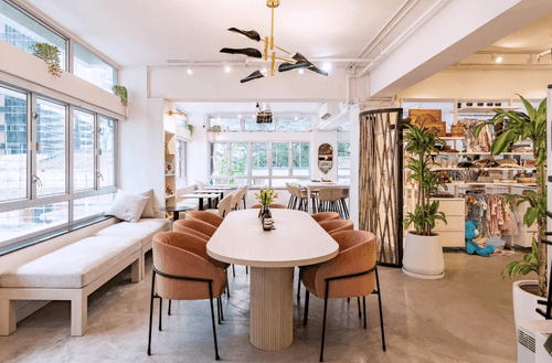 Chic Contemporary Venue With Blush Tones for Creative Pop-Ups and Trendy Events