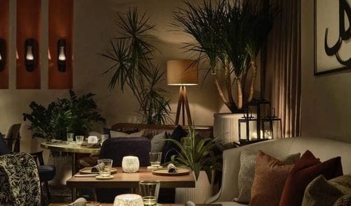 Arabian-Inspired Dining Space With Modern Elegance for Private Dinners