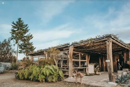 Enchanting Rustic Barn With Cosy Ambience for Intimate Gatherings