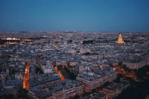 A Guide to Hosting an After-Work Event in Paris