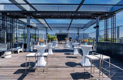 Spectacular Rooftop With Picturesque Views for Luxe Corporate Mixers