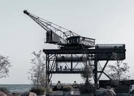 Waterfront Crane Dining Room With Panoramic Views for Private Dinners