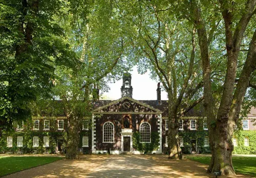 Enchanting Garden Tent Venue for Grand Summer Soirées. Shoreditch Gardens