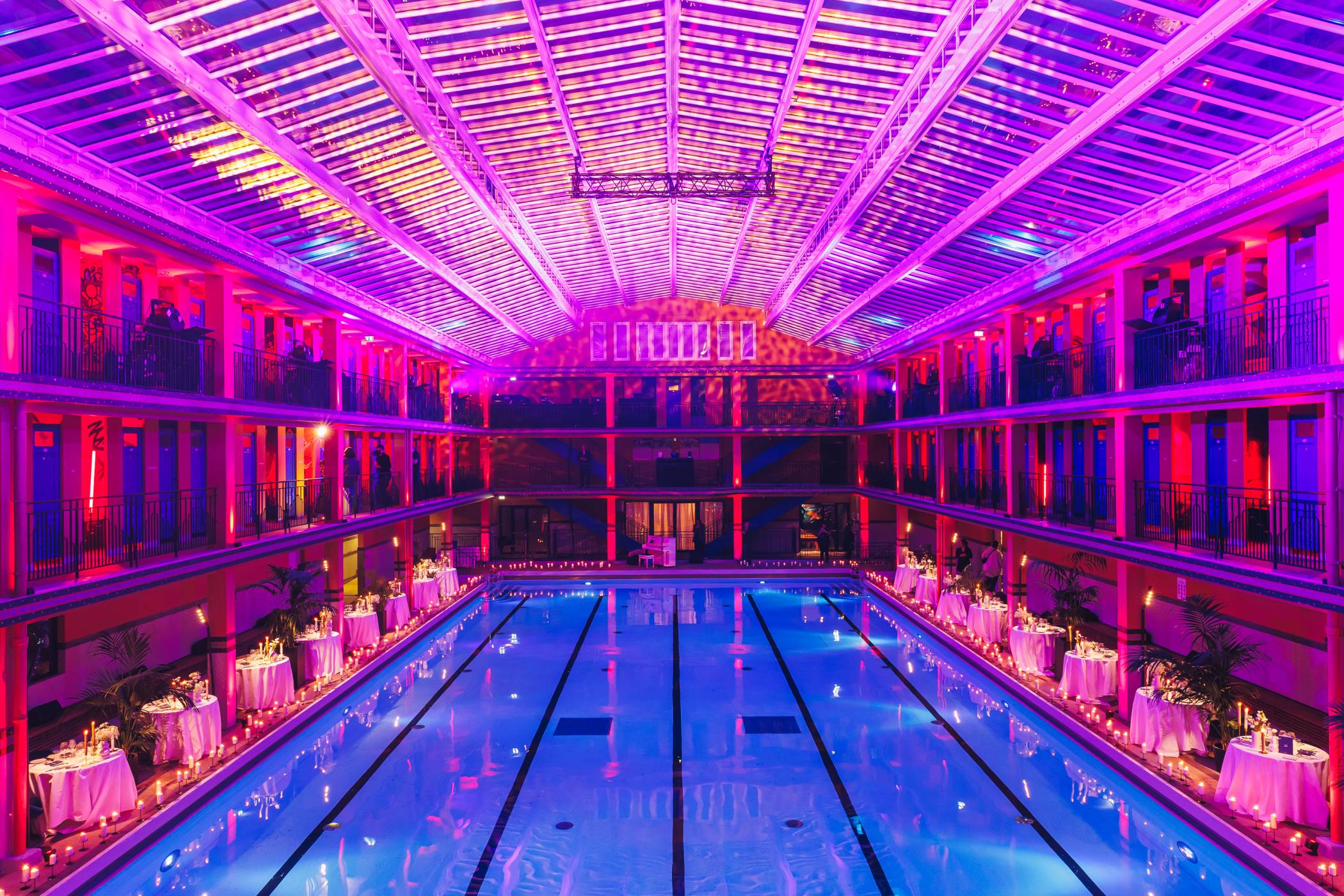 Alluring Art Deco Venue With a Massive Swimming Pool in Paris