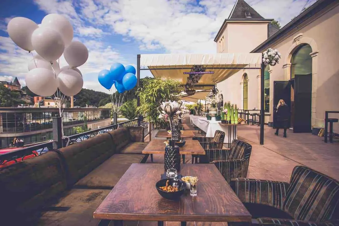 Elegant Rooftop Terrace With Scenic Views For Corporate Gatherings In 
