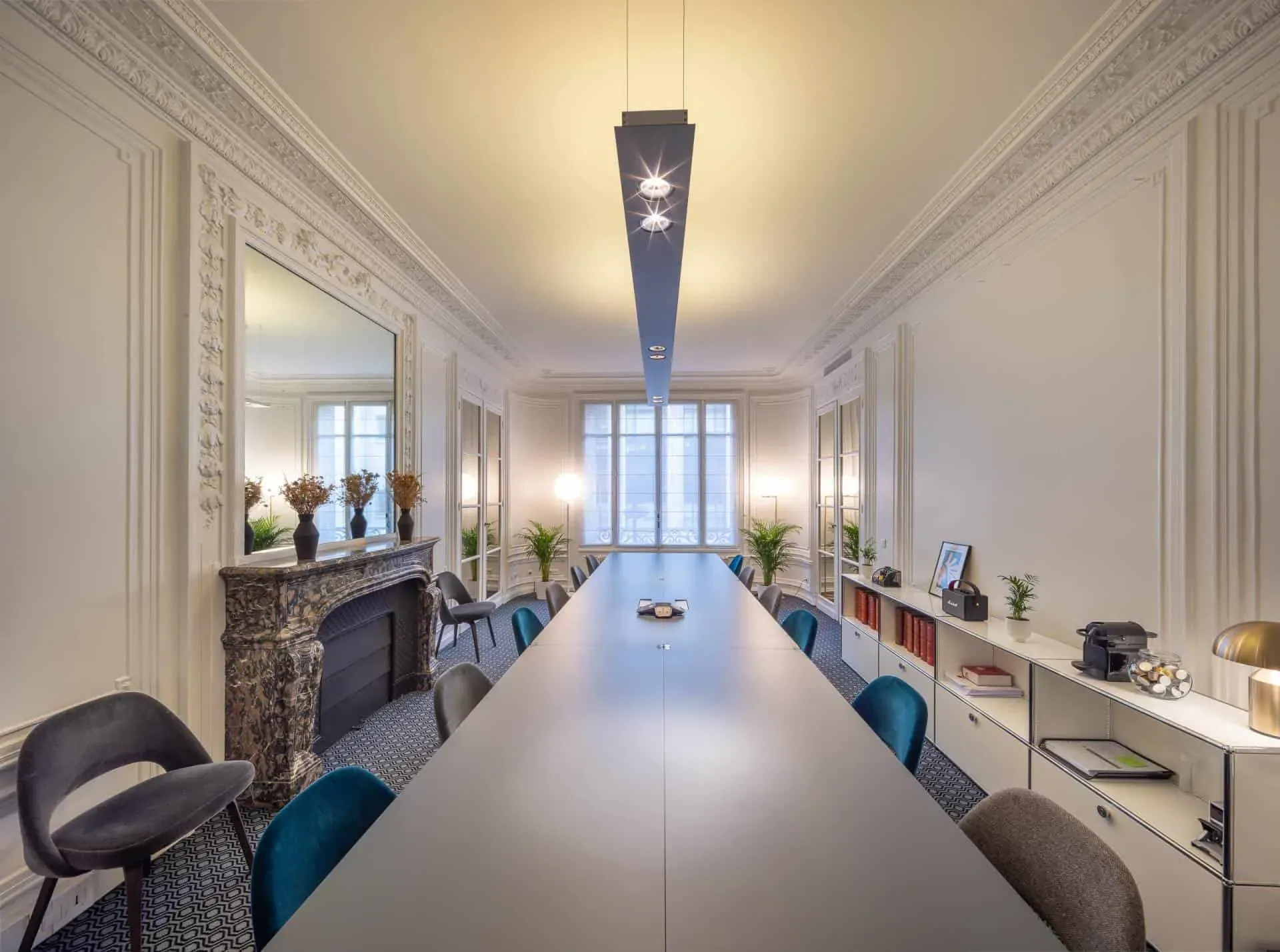 Pristine Meeting Room With a Royal Atmosphere in Paris