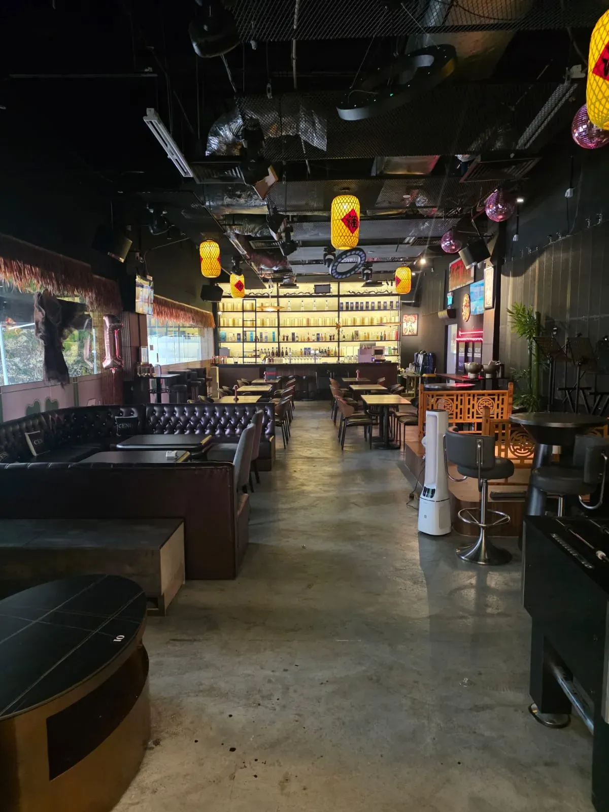 Industrial Livehouse Bar for Corporate Dinners in Singapore