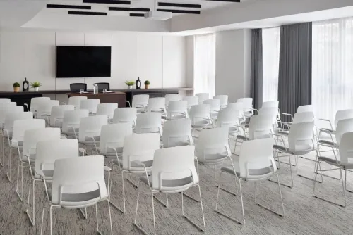 Bright Minimalist Room for Strategic Planning Meetings. Courtyard by Marriott World Trade Centre. Meeting Room