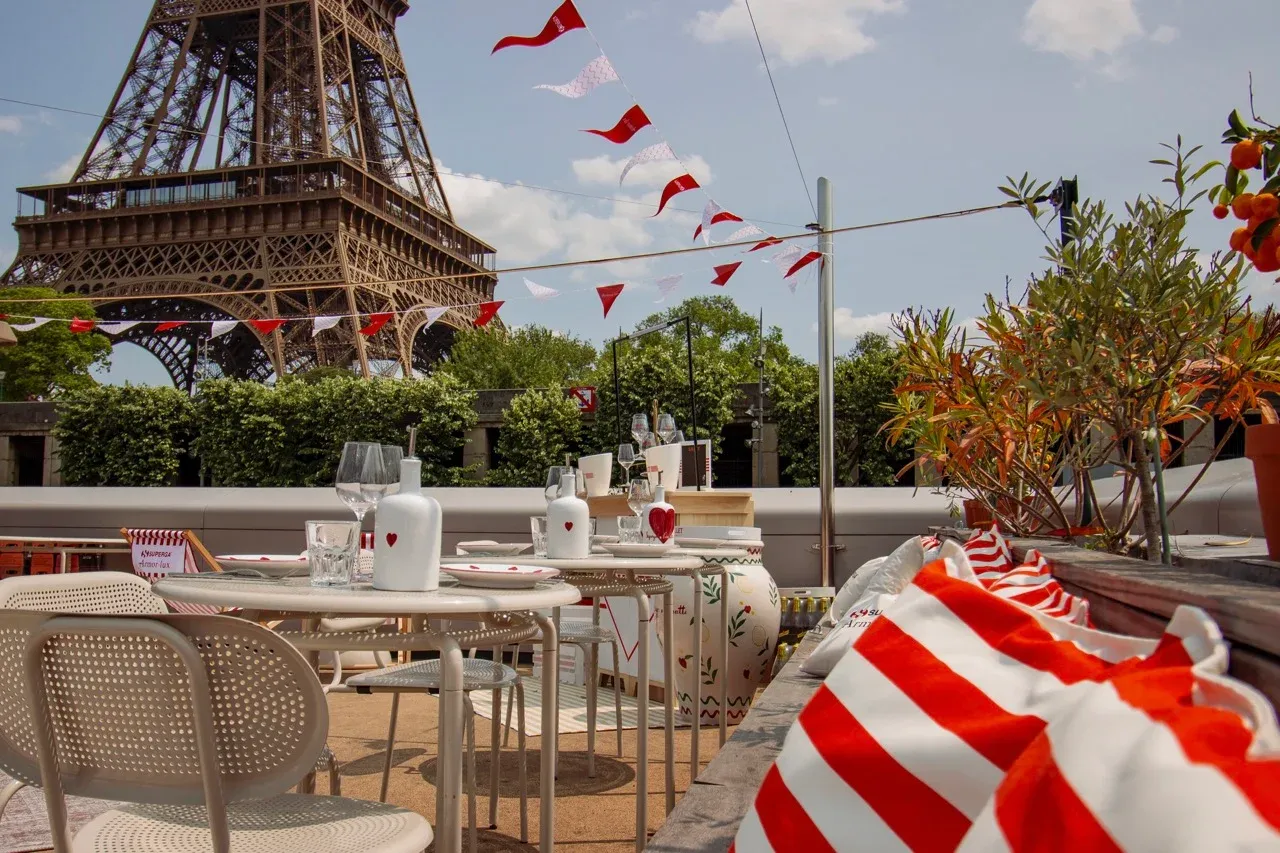 Paris Dancing Riverside Open-Air Riverside Terrace With Eiffel Tower View for Celebrations in Paris